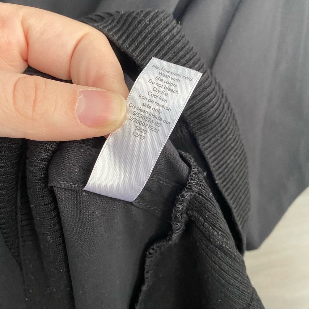 Athleta Loose Crop Tee Black - Picture 5 of 6
